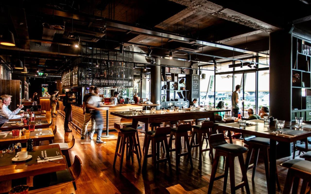 G Hotel
